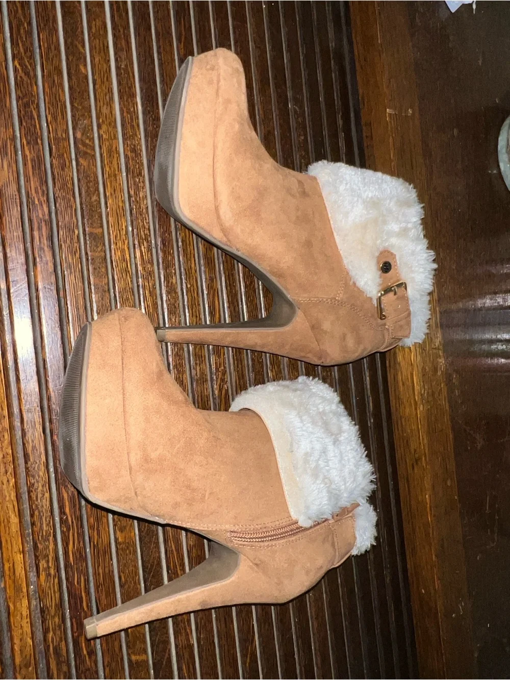 Guess Tan Faux-Suede Ankle Boots with Cream Faux-Fur Cuff